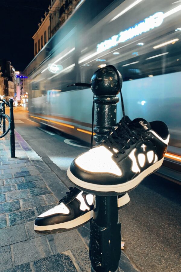 BUT NOT Sneakers " Reflector " color reflectante