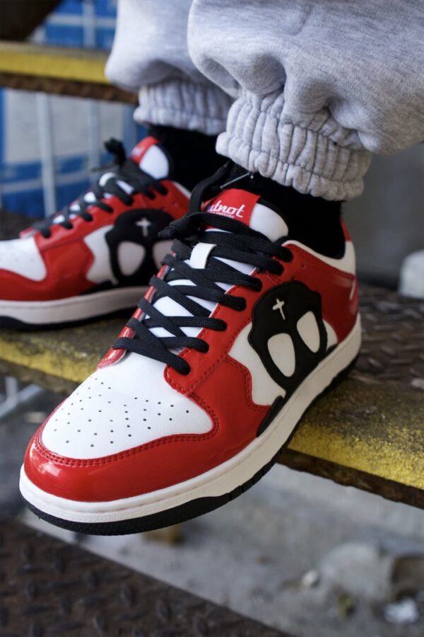 BUT NOT Sneakers " Tokyo " color rojo