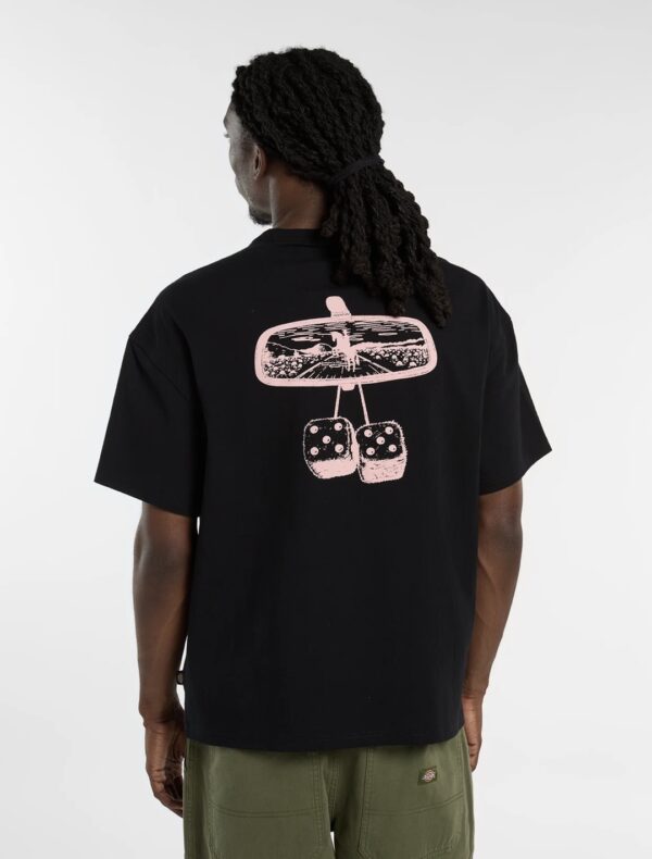 DIKIESCamiseta"POLK SS TEE BLACK"color negro