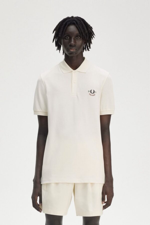 FRED PERRY Polo "CLUBHOUSE EMBROIDERED POLO"color crudo