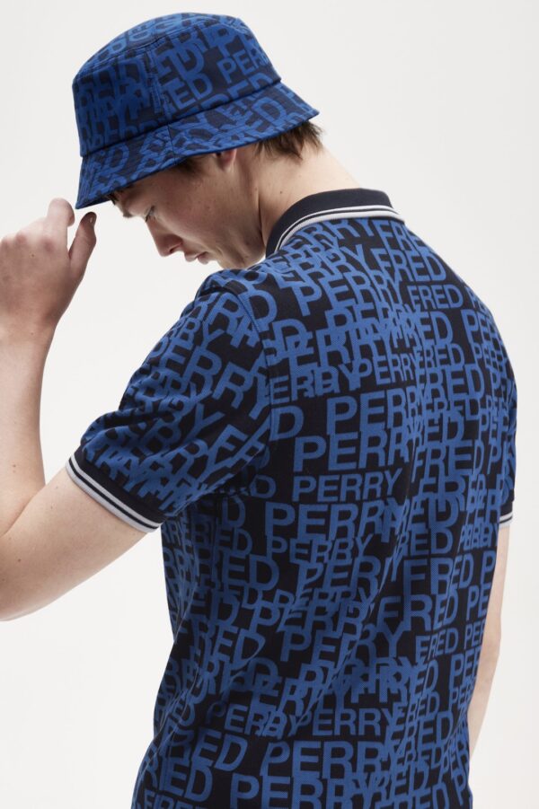 FRED PERRY Polo " Graphic Text " color azul