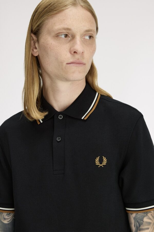 FRED PERRYPolo"TWIN PIPPED"color negro