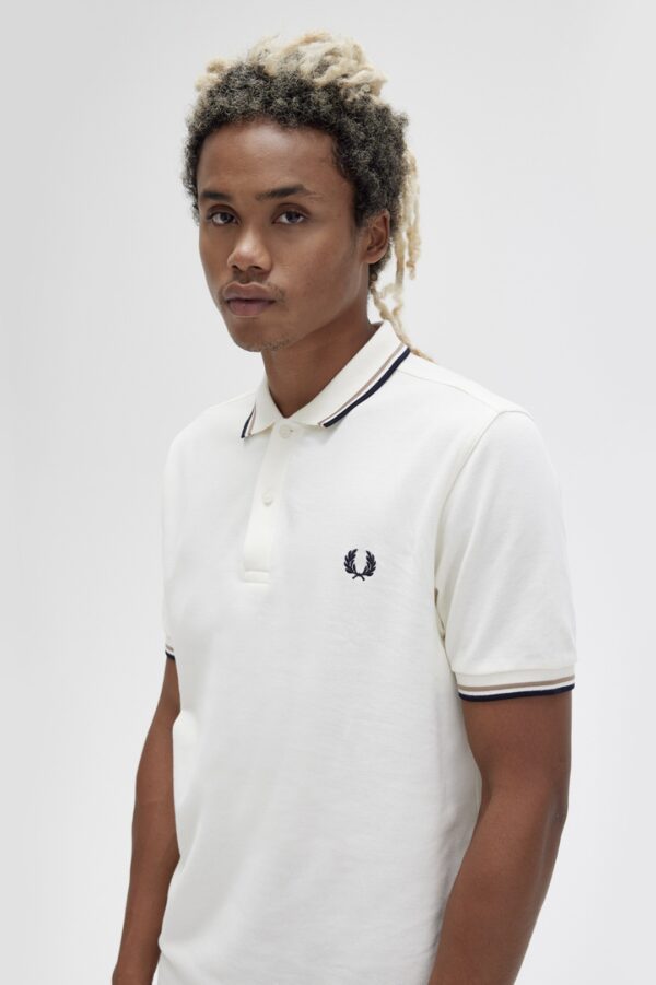 FRED PERRY Polo " Twin Tipped " color crudo
