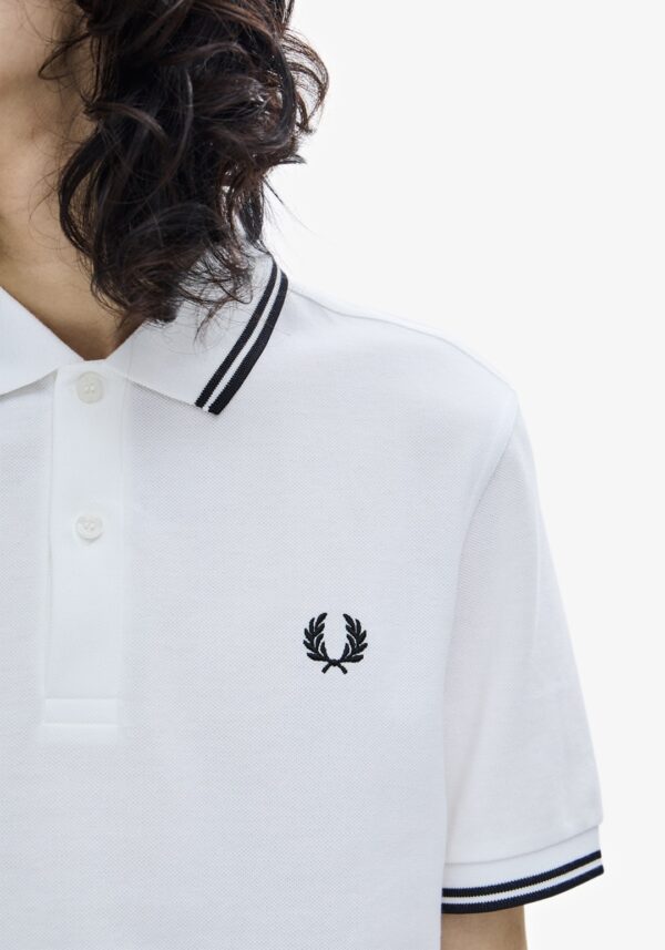 FRED PERRYPolo"TWIN TIPPED FRED PERRY SHIRT"color blanco