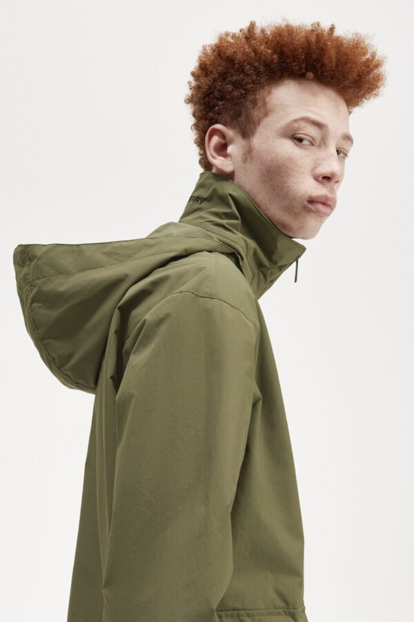 FRED PERRY Chaqueta " Patch Pocket Zip Through Jacket " color verde