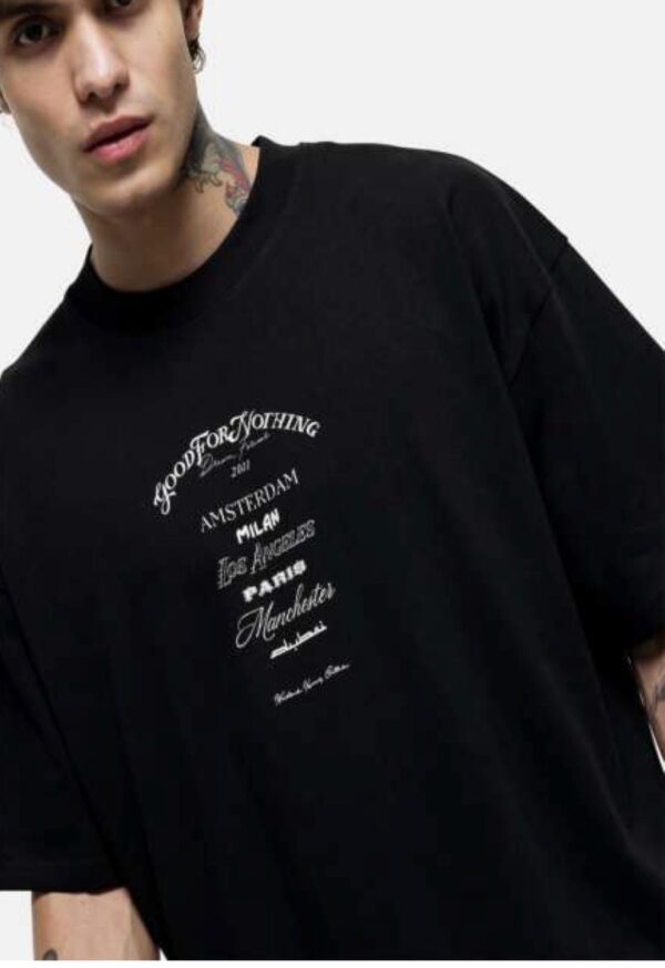 GOOD FOR NOTHING Camiseta " OVERSIZED DISTRICT BLACK T-SHIRT" color negro