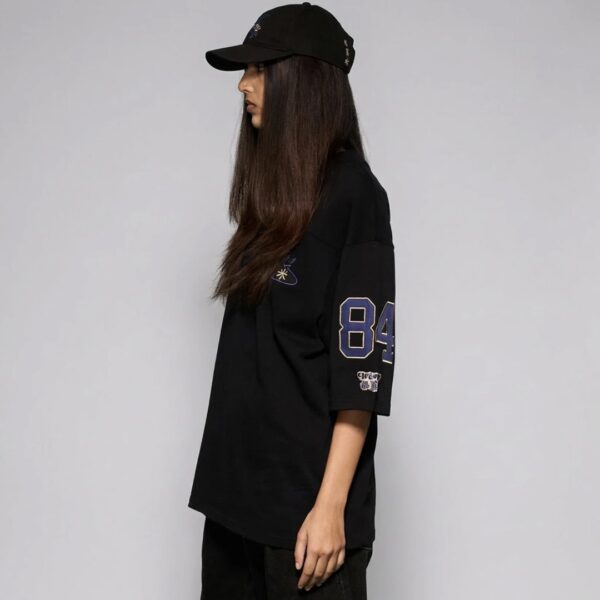 GRIMEYCamiseta"CONCREAT JUNGLE V NECK OVERSIZED TEE"color negro