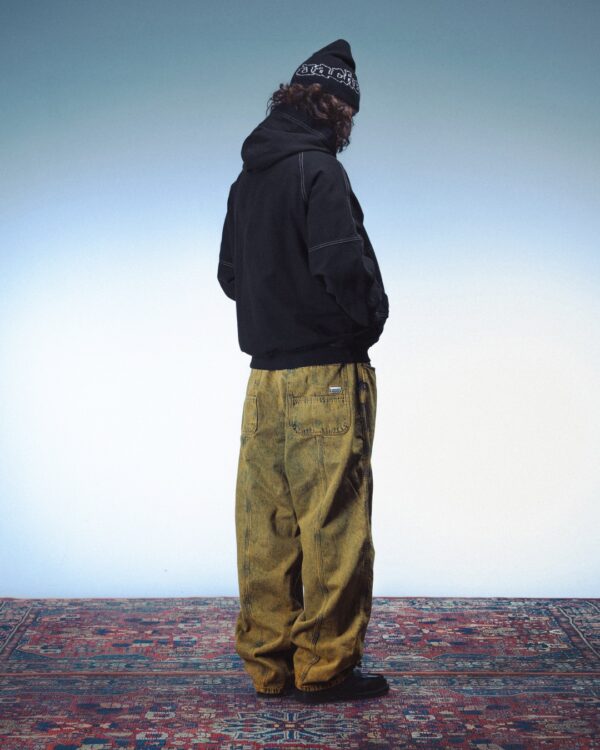 JACKERChaqueta"Contrast Dyed Hooded Bomber"color negro