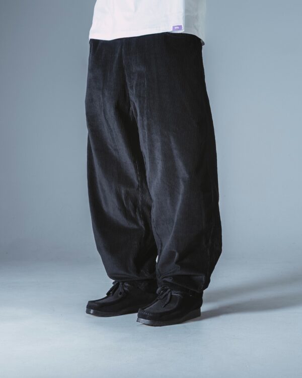 JACKERPantalon"Baiju Corduroy Baggy"color negro
