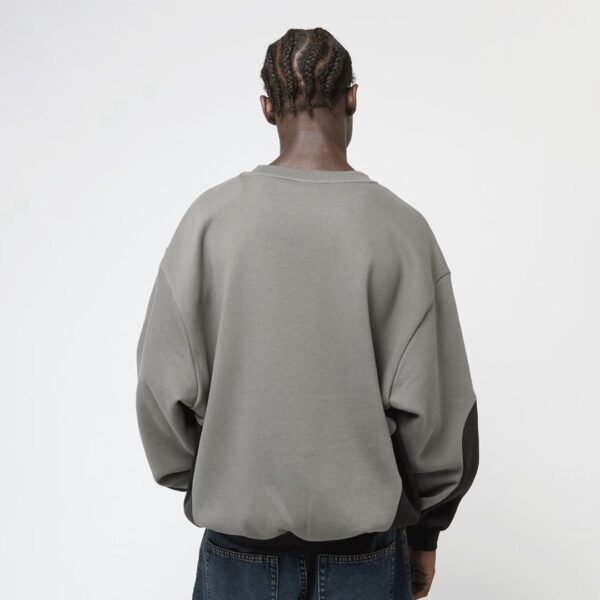 KARL KANISudadera"Kani Elipse Os Crew"color negro