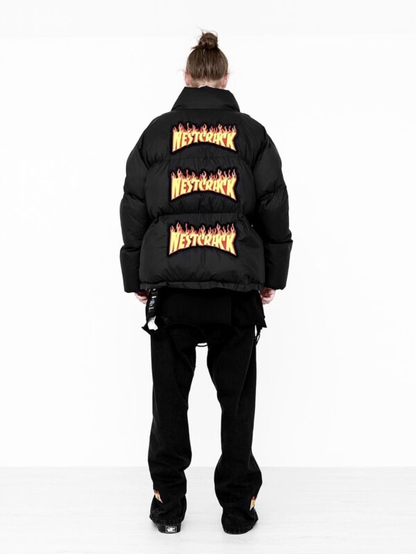 MOD WAVE MOVEMENT Chaqueta color negro