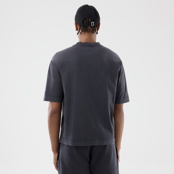 NEW ERACamiseta"MLB WASHED BOXY TEE NEYYAN BLK"color negro