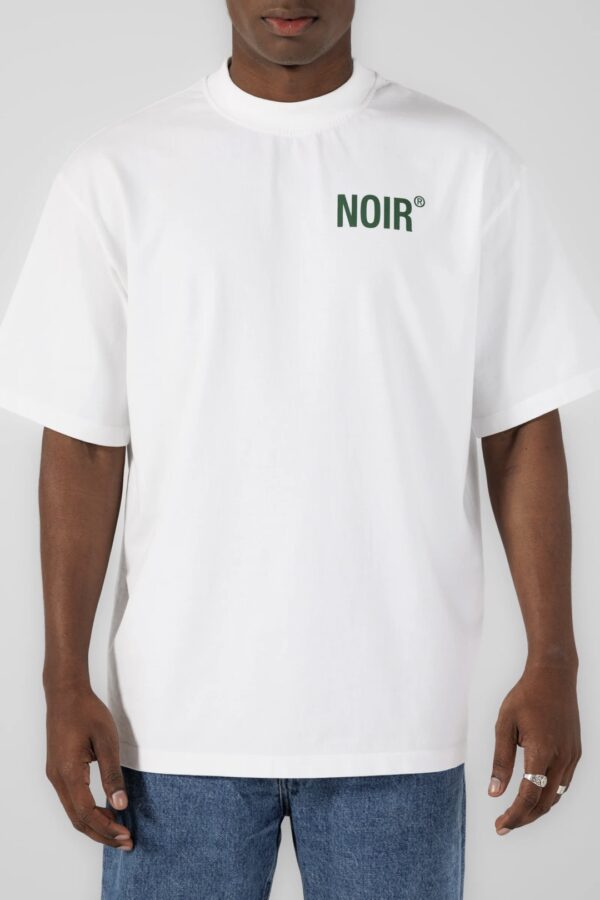 NOIR ESSENCECamiseta"Essence Washed White t-shirt"color blanco