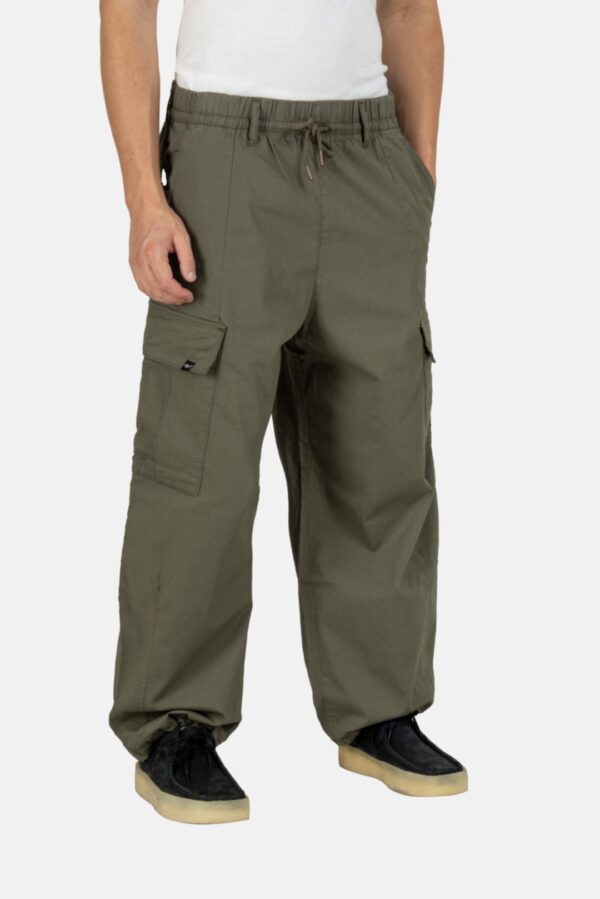 REELL Pantalon " Parachute 3779 " color verde
