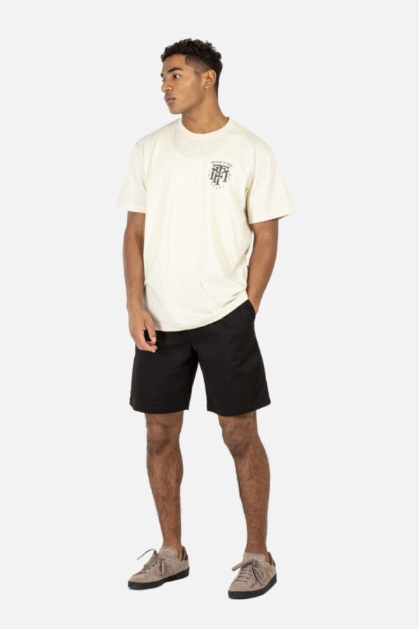REELLBermuda"Reflex Lazy Short"color negro