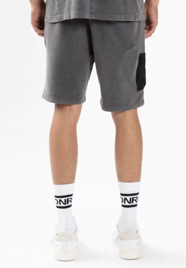 RELIGION Bermuda " Recruit " color gris lavado