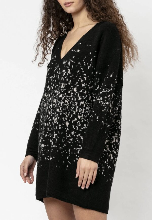 RELIGION Vestido de Lana " Leo " color negro-blanco