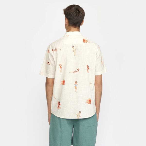 REVOLUTION Camisa estampada