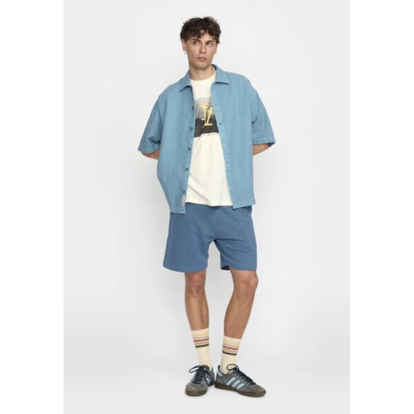 REVOLUTION Camisa "Oversize Short-sleeved Shirt" color azul