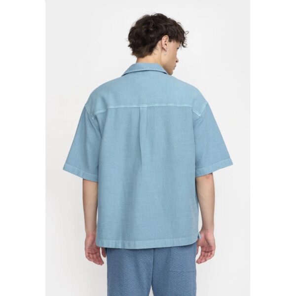 REVOLUTION Camisa "Oversize Short-sleeved Shirt" color azul