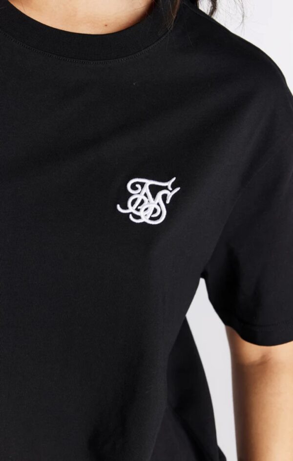 SIKSILK Camiseta " Essential Boyfriend " color negro