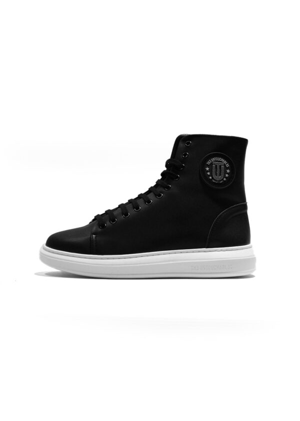 THE UNTOUCHABLE Sneakers " BASKET VI " color negro-blanco
