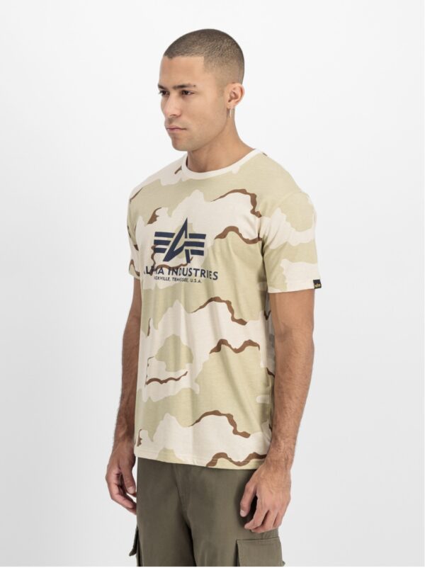 ALPHA INDUSTRIESCamiseta"Basic T-Shirt BL Camo"camuflaje
