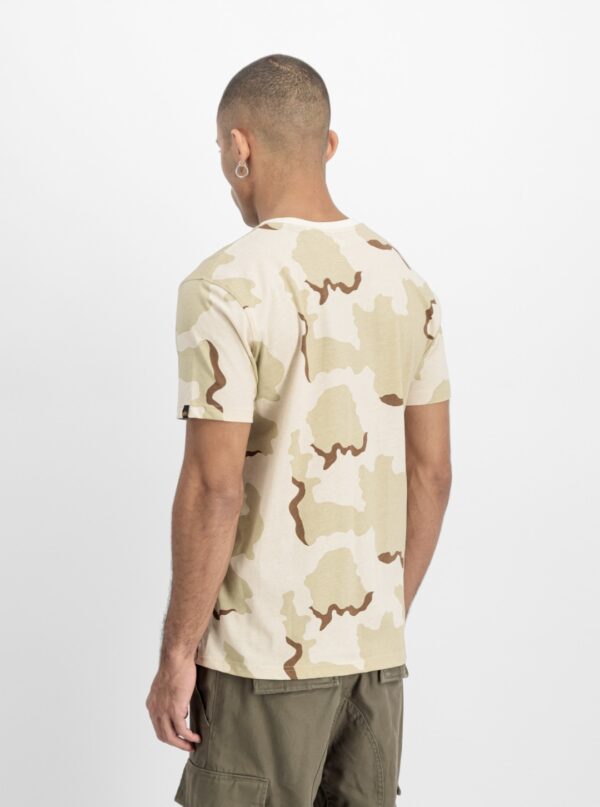 ALPHA INDUSTRIESCamiseta"Basic T-Shirt BL Camo"camuflaje