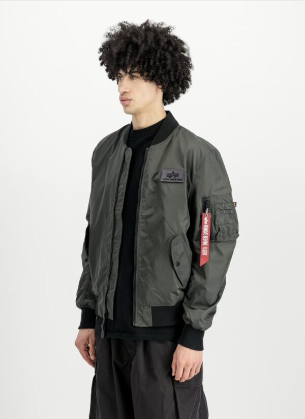 ALPHA INDUSTRIESBomber"MA-1 TTC Liight"color gris
