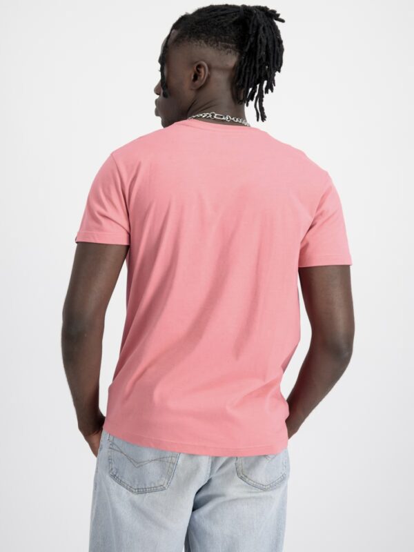 ALPHA INDUSTRIESCamiseta"Basic T-Shirt"color coral