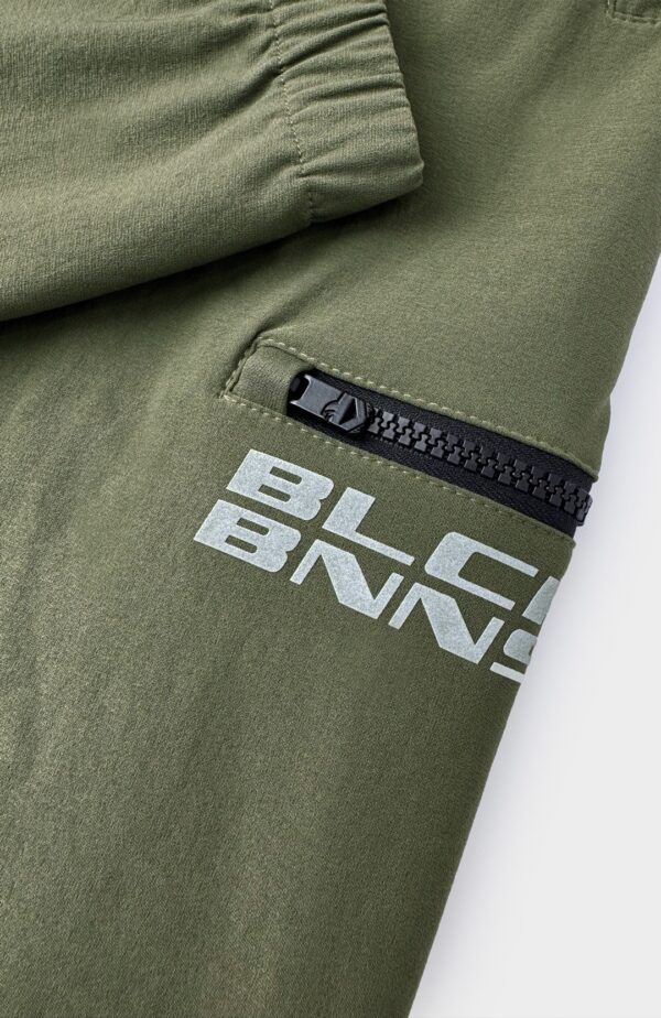 BLACK BANANAS Pantalon " INITIAL TECH TRACKPANTS " color verde