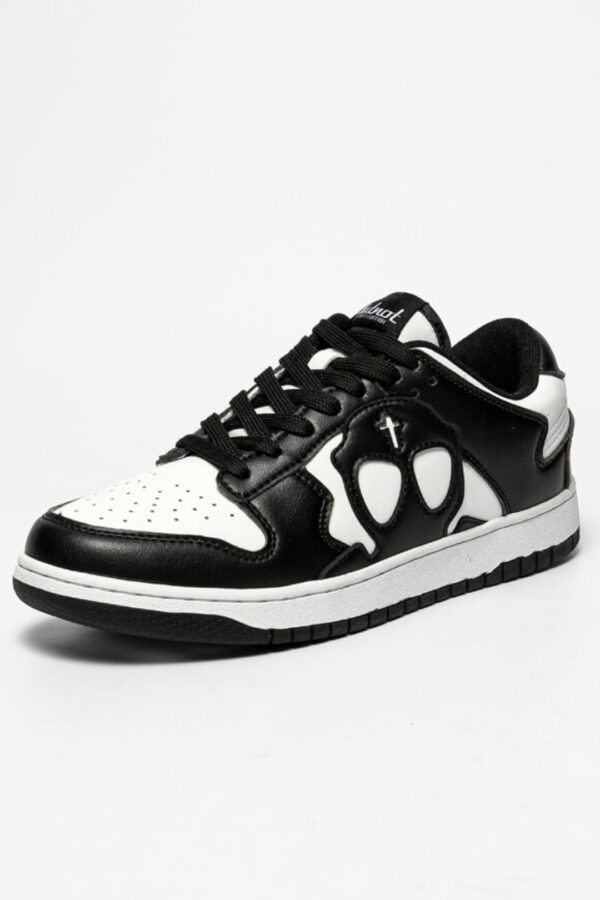 BUTNOT Sneakers " SPIN900" color negro