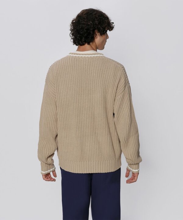 CHAMPION Jersey cuello pico color beige