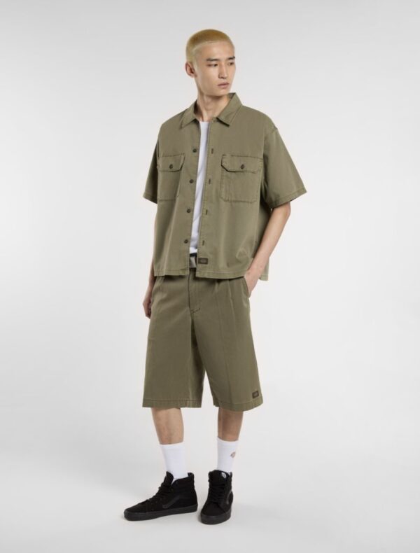 DIKIES Bermuda " UNIONVILLE 13INCH WORK SHORT MILITARY GR " color verde