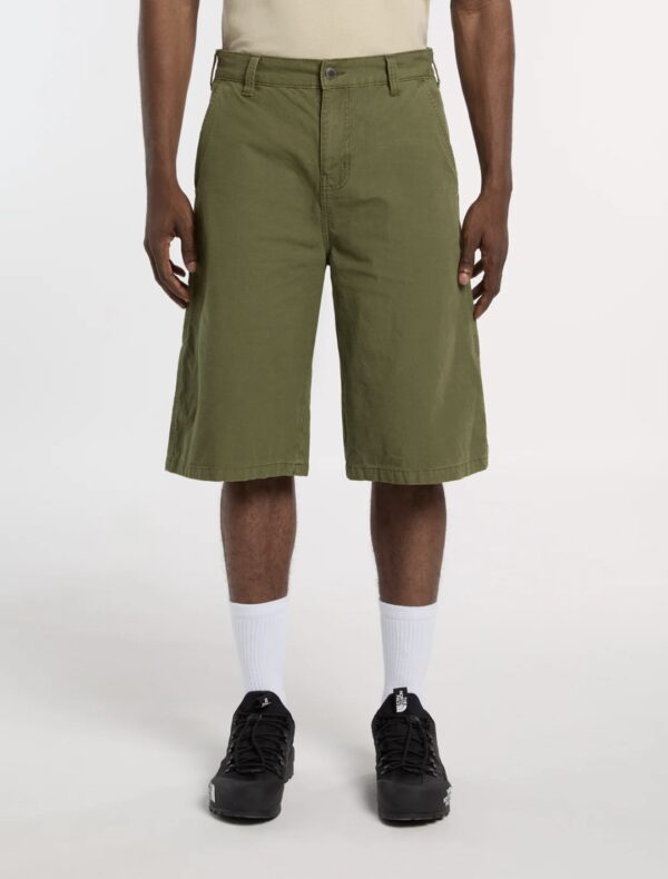 DIKIESBermudas"VERNAL 13 INCH LOOSE SHORTS"color verde
