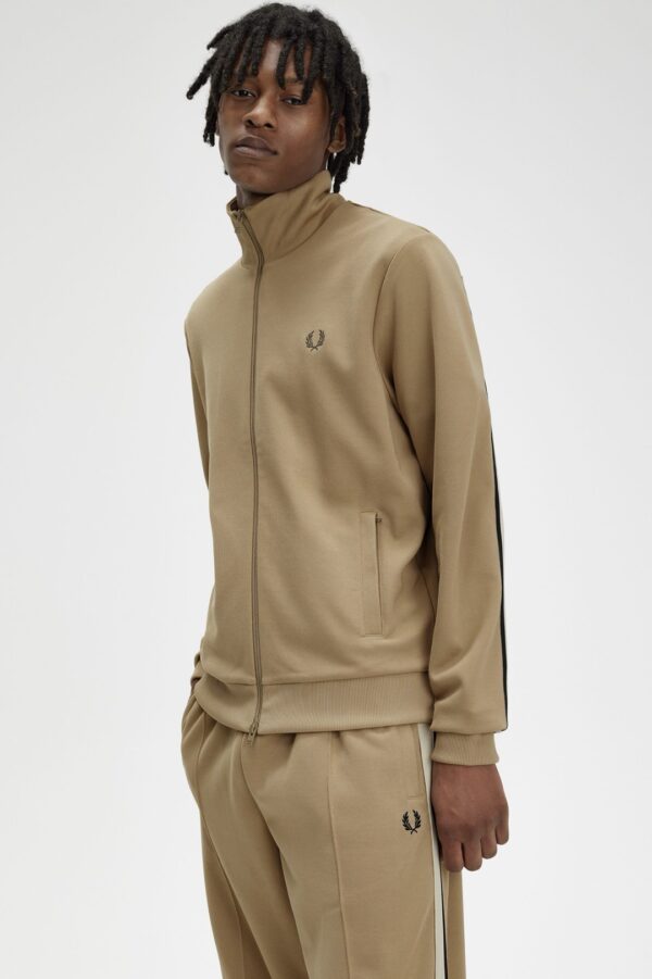 FRED PERRY Chaqueta " TAPE DETAIL TRACK JACKET " color beige