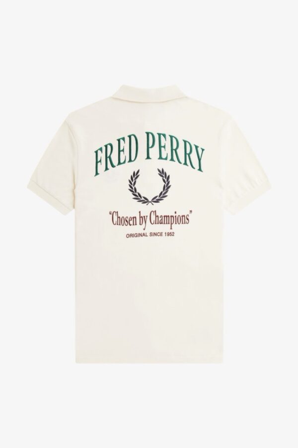 FRED PERRY Polo "CLUBHOUSE EMBROIDERED POLO"color crudo