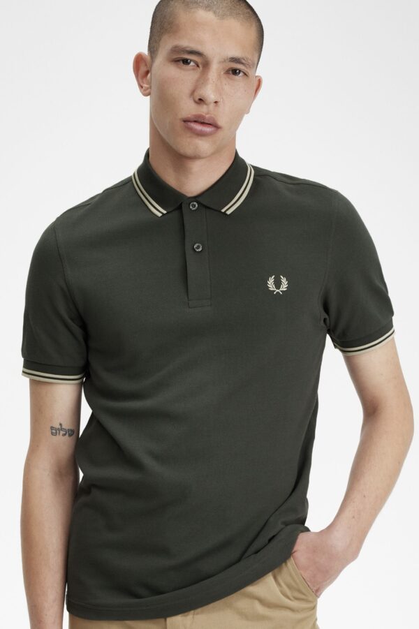 FRED PERRY Polo " TWIN TIPPED FRED PERRY SHIRT " color marron
