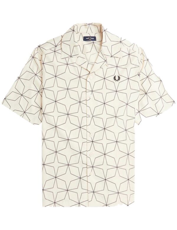 FRED PERRY Camisa " GEOMETRIC PRINT REVERE COLLAR  " color crudo