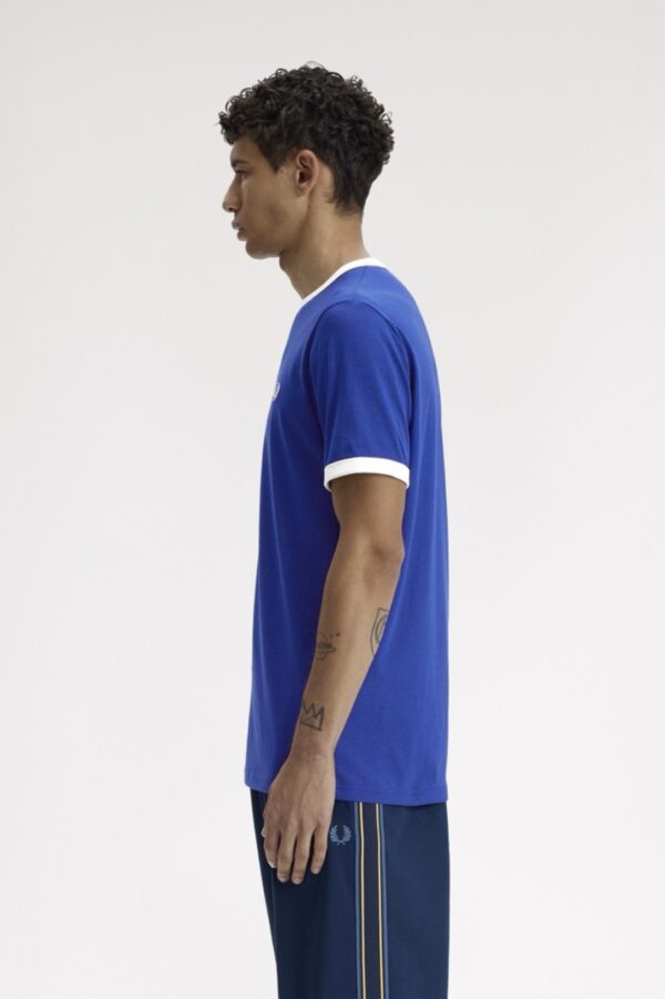 FRED PERRYCamiseta"RINGER T-SHIRT"color marino