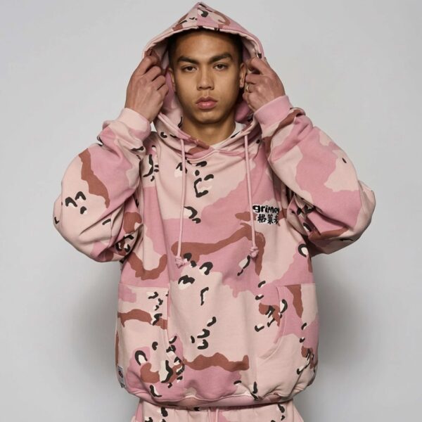 GRIMEYSudadera"CONCREAT JUNGLE ALL OVER PRINT BOXY HOODIE"color rosa