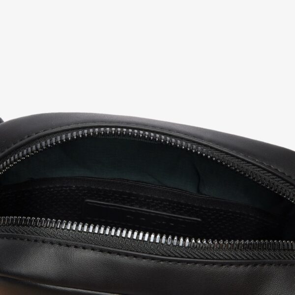 LACOSTEBolso"Monogram leather camera bag Nomogramme"color negro