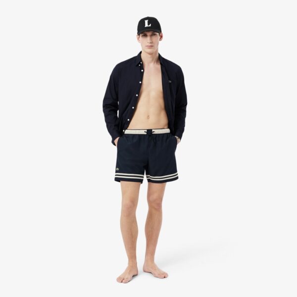 LACOSTEBañador"Mid Length Contrast Accent Monochrome Swim Trunks"color negro