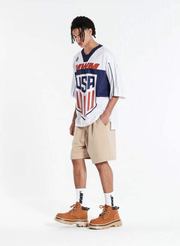 MOD WAVE MOVEMENTCamiseta"Ultra-Oversized Country Team Jersey"color blanco