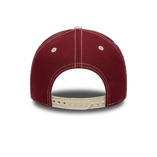 NEW ERAGorra"CITY ICON EFRAME CHIBUL CARLTC"color burdeos