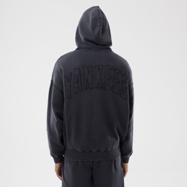 NEW ERASudadera cremallera"MLB WASHED FZ HOODIE NEYYAN BLK"color negro