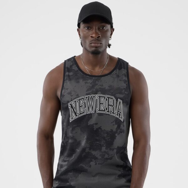 NEW ERACamiseta tirantes"NE AOP TANK TOP NEWERA BLK"color negro