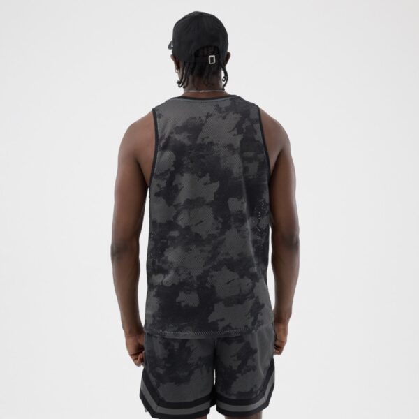 NEW ERACamiseta tirantes"NE AOP TANK TOP NEWERA BLK"color negro