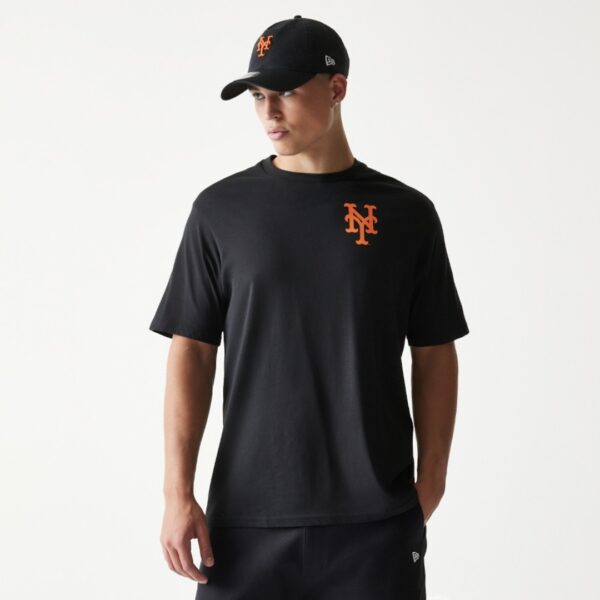 NEW ERACamiseta"MLB FOOD GRPHC REG TEE NEYMET BLK"color negro