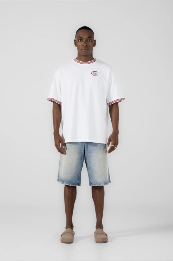 NOIR ESSENCECamiseta"Couture White T-Shirt"color blanco